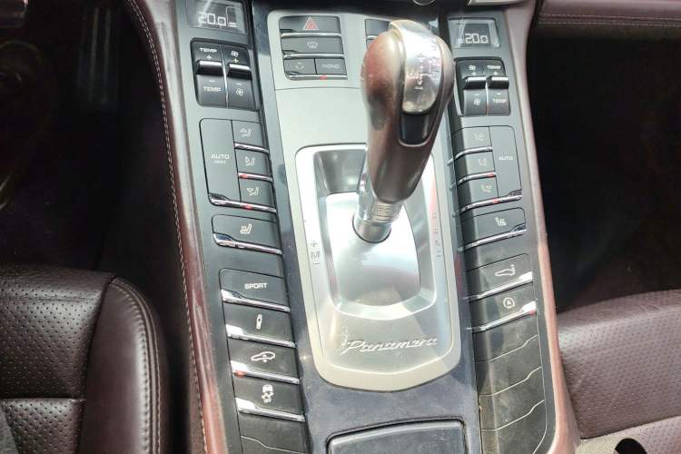 Used Porsche Panamera 2010 Panamera 4 3.6L
