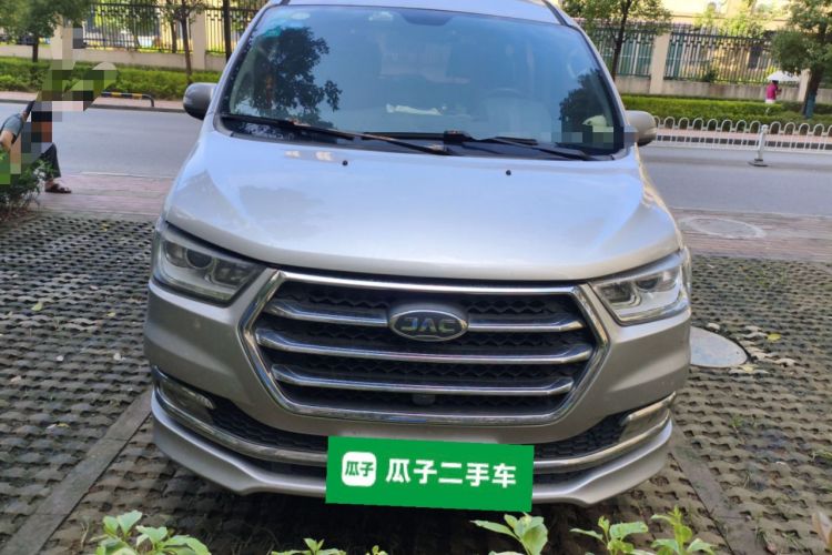 Used JAC Refine M4 2016 2.0L Manual Luxury Version