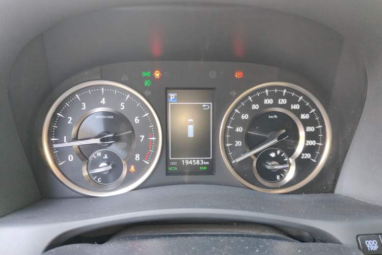 Used Toyota Alphard 2018 Revised Version 3.5L Premium Edition
