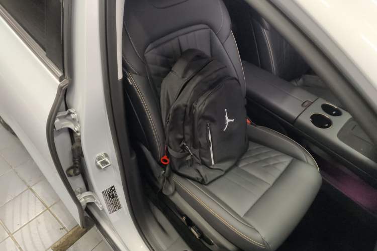 Used Baojun Enjoy 2025 Plug-in Hybrid 140km Luxury Edition