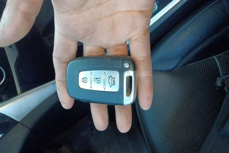 Used Hyundai Sonata 2013 2.0L Automatic Leading Edition
