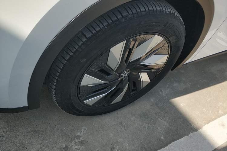 Used Venucia V DD-i 2023 110 km iE Version