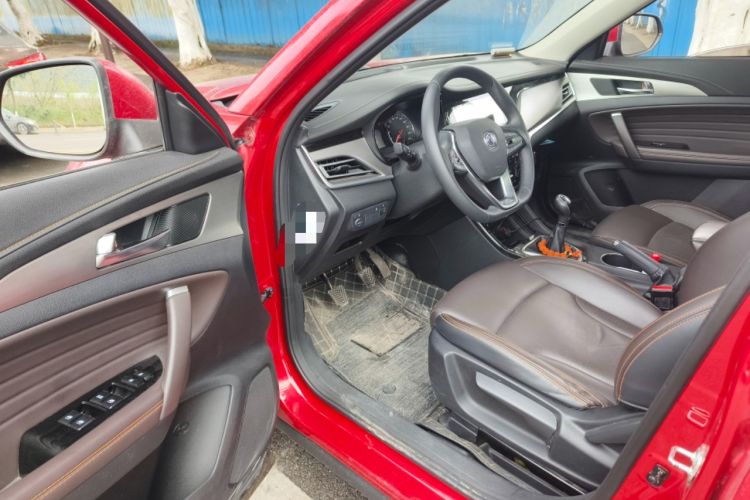 Used CHANGAN CS35PLUS 2018 1.6L Manual Changlian Edition China V Standard