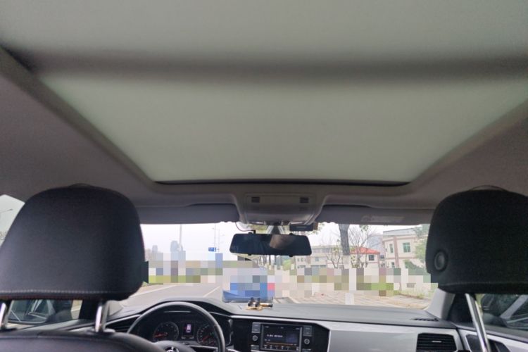 Used Volkswagen Tayron 2019 330TSI Two-Wheel Drive Luxury Model China VI Standard Headliner