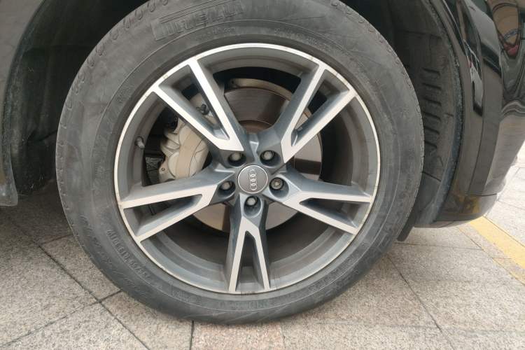 Used Audi Q5L 2018 45 TFSI Prestige Fashion Edition China V Emission Standard
