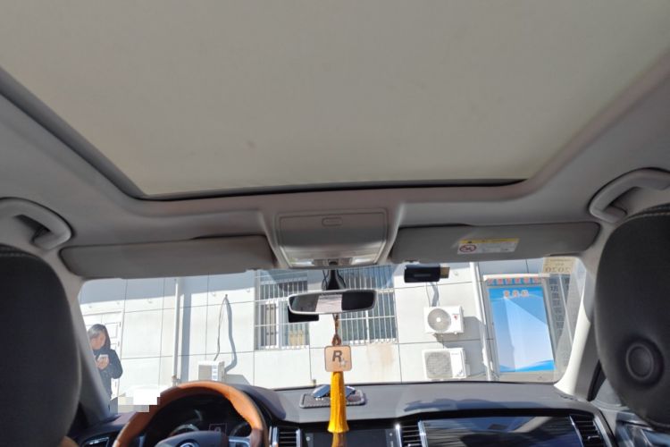 Used Skoda Kodiaq 2018 Facelifted TSI330 5-Seater Two-Wheel-Drive Luxury Enjoyment Edition
