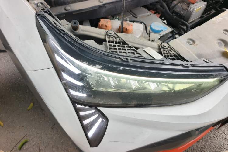 Used AION Y 2021 70 Intelligent Dynamic Edition Right Front Headlight