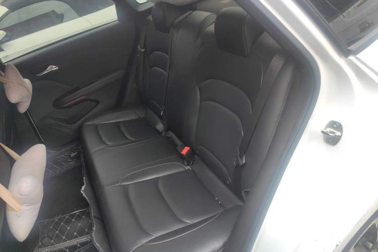 Used Chevrolet Monza 2019 RS 330T Automatic Comfort Edition China VI Standard Left Rear Seat