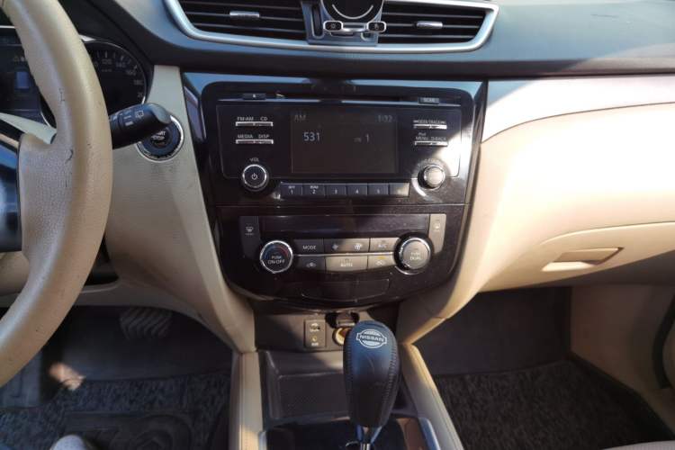 Used Nissan X-Trail 2014 2.0L CVT Comfort Edition 2WD