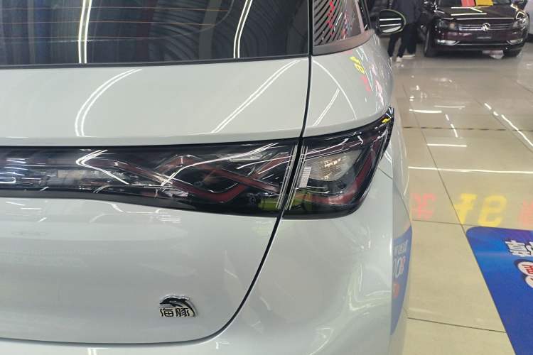 Used BYD Dolphin 2021 405 km Fashion Edition
