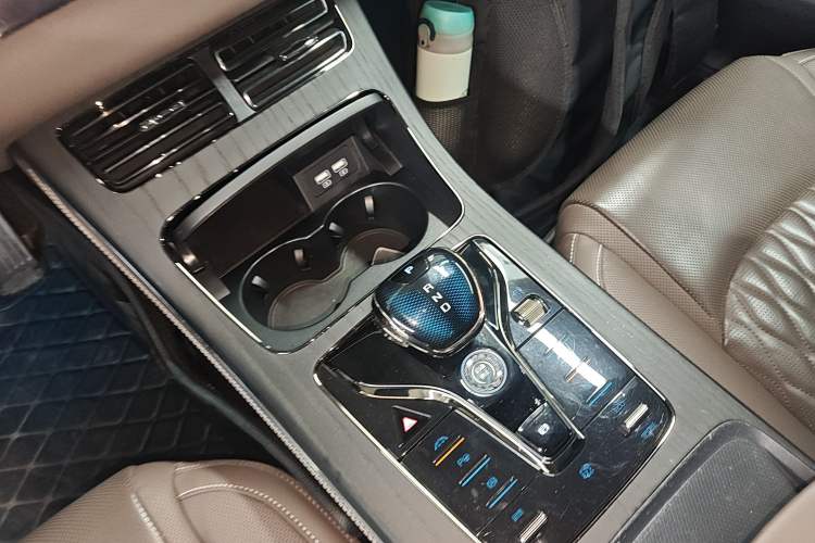 Used BYD Han 2020 EV Long-Range Deluxe Model Gear Lever