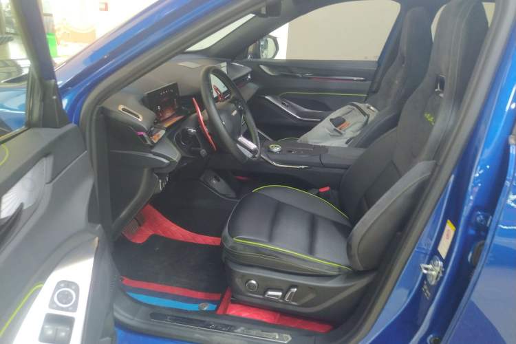 Used Haval H6S 2022 2.0T Two-Wheel Drive ZhiRun Version
