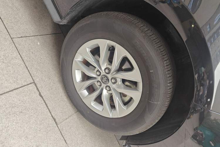 Used Toyota Granvia 2023 2.5L Hybrid Comfort Edition