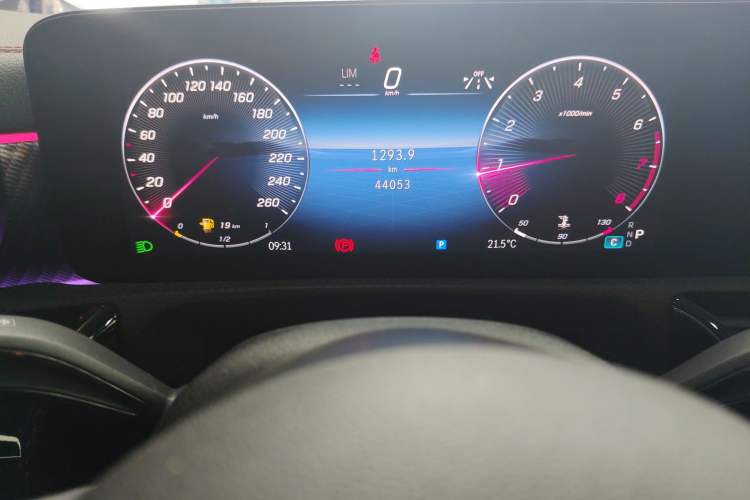 Used Mercedes-Benz A-Class 2023 A 200 L Fashion Model Instrument Cluster