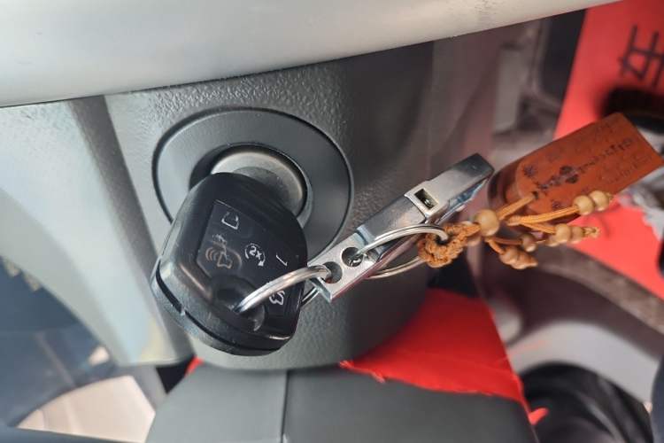 Used Ford Edge 2012 2.0T Elite Sunroof Edition Vehicle Key