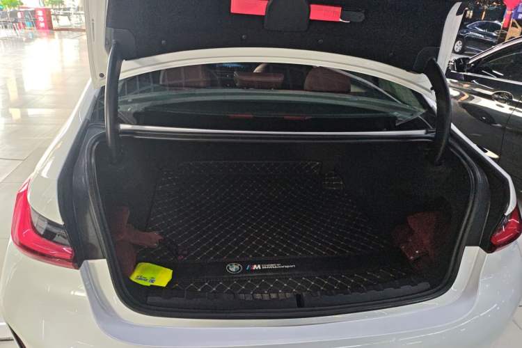 Used BMW 3 Series 2024 320Li M Sport Package
