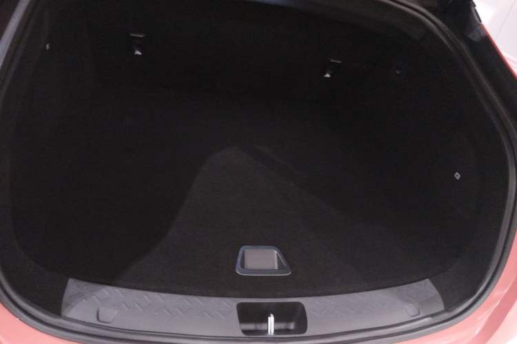 Used Avatr 06 2025 Pro Range-Extended Edition