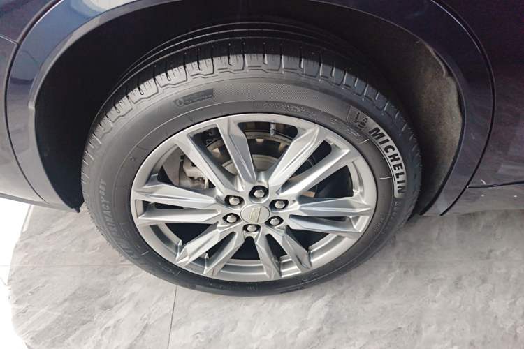 Used Cadillac XT6 2021 2.0T 6-Seater Two-Wheel Drive Luxury Version
