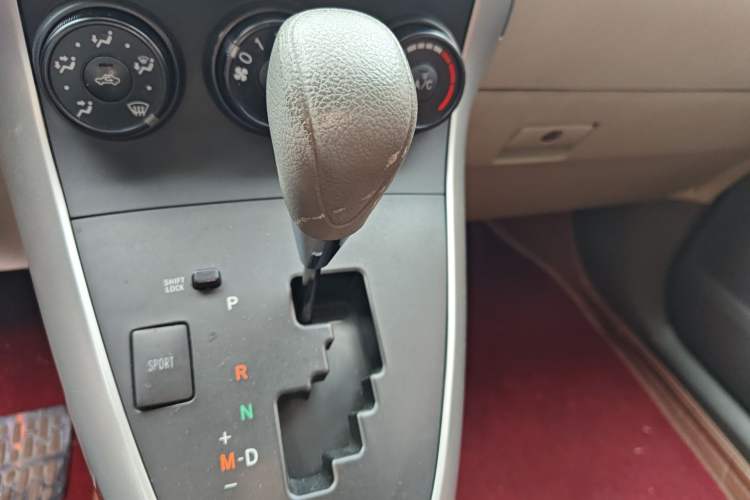 Used Toyota Verso 2014 Starlight 180E CVT Elite Edition