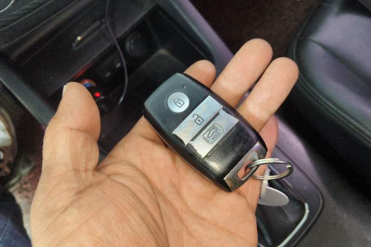 Used Kia K3 2013 1.6L Automatic GLS Vehicle Key