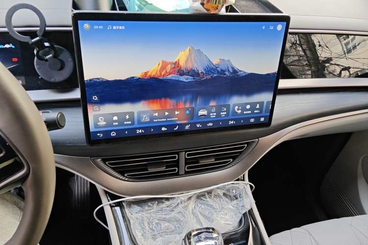 Used Denza D9 2022 DM-i 970 Four-Wheel Drive Flagship Model