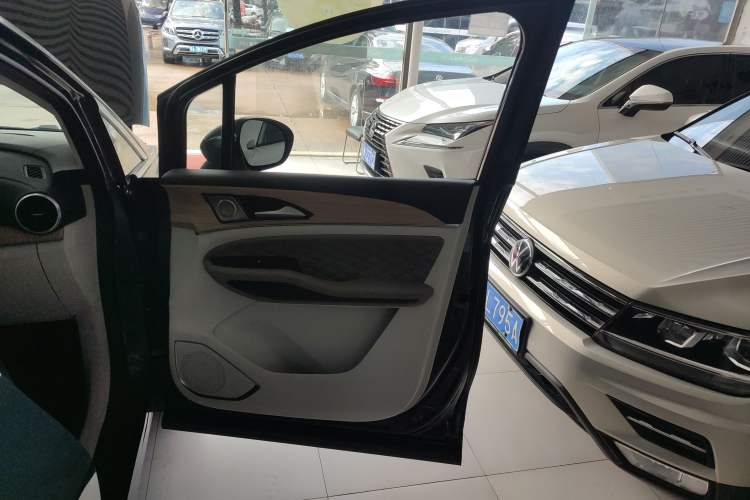 Used FORTHING Yacht 2022 1.5T DCT Chasing Wind Edition
