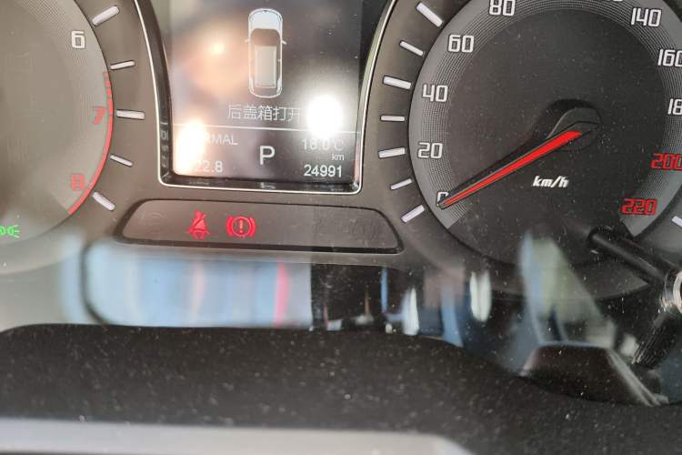 Used GAC Trumpchi GS4 2015 200T G-DCT Luxury Edition