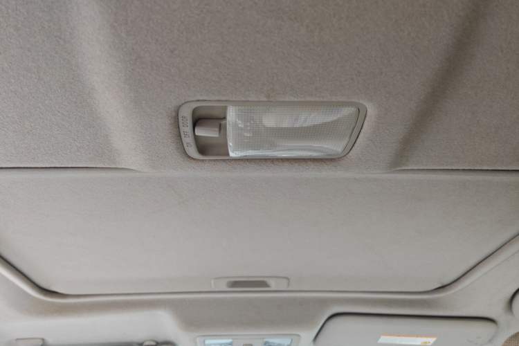 Used Nissan Tiida 2011 1.6L CVT Smart Version Headliner
