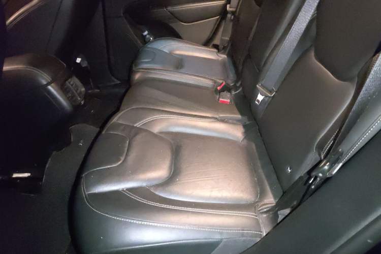 Used Jeep Cherokee 2017 2.0L Superior Edition
