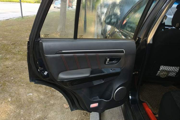 Used Haval H5 Classic 2015 2.0T Manual Two-Wheel Drive Advanced Version