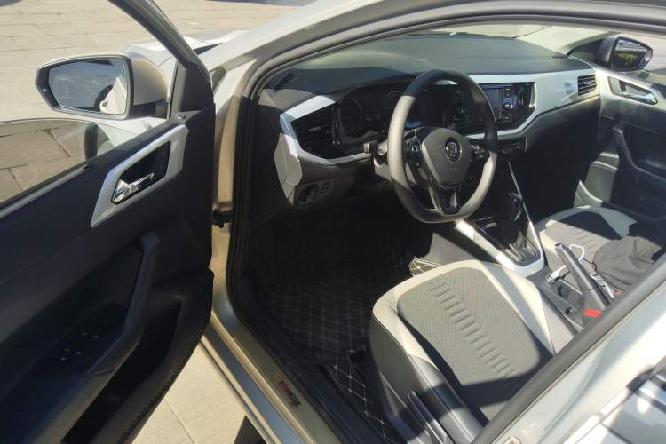 Used Volkswagen Polo 2019 Plus 1.5L Automatic Colorful Technology Edition