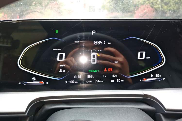 Used CHANGAN Hunter 2024 Warrior Edition Luxury Model Dual-Motor All-Wheel Drive with Extra-Long Cargo Box Instrument Cluster