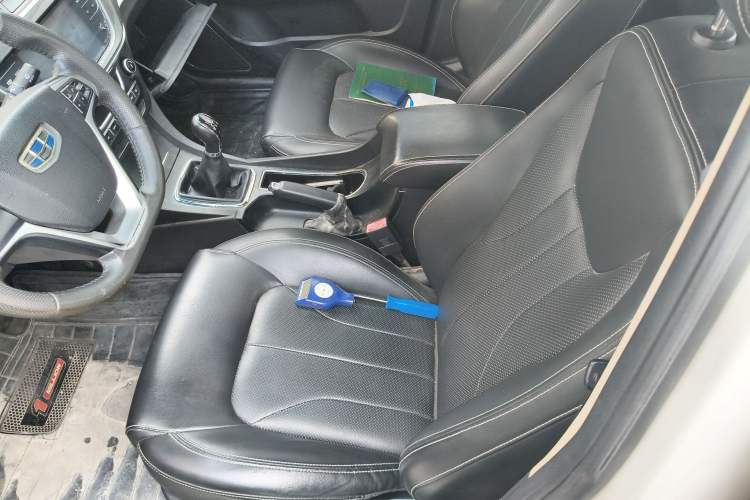 Used Geely Auto Emgrand 2017 Sedan Million Edition 1.5L Manual Upward Connect Version