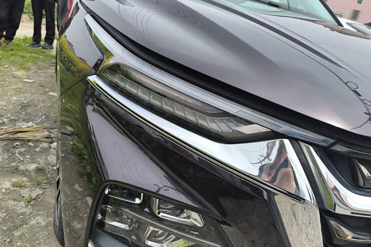 Used Wuling Victory 2023 2.0L DHT Luxury Edition
