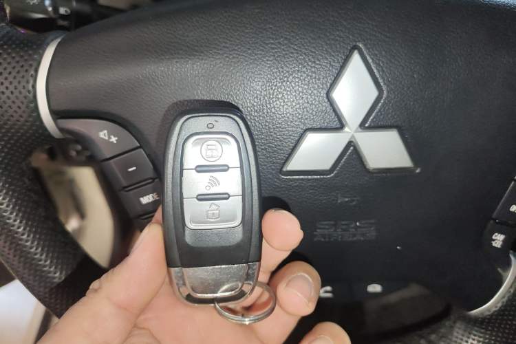 Used Mitsubishi Pajero 2020 3.0L Automatic Luxury Edition
