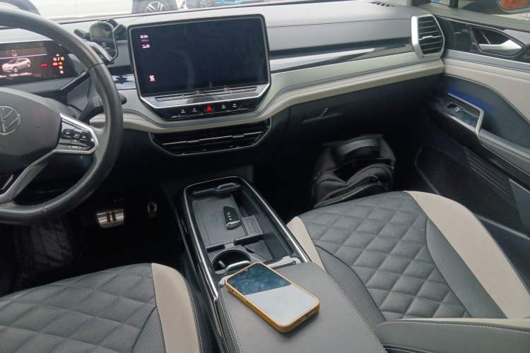 Used Volkswagen ID.6 CROZZ 2021 First Edition