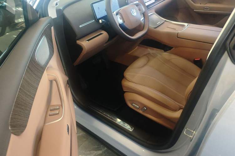 Used Leapmotor C11 2026 Range-Extended 300 LiDAR Edition
