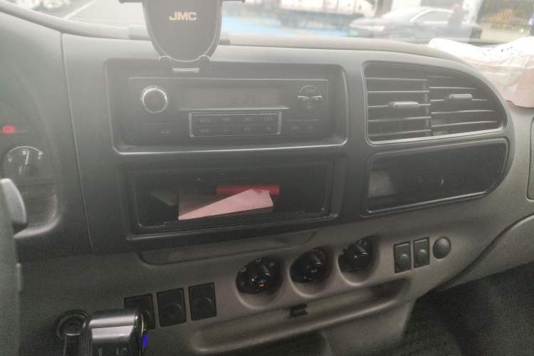 Used JMC Transit 2017 2.8T Commercial Version Short Wheelbase Mid-Roof 6/7/8-Seater JX493
