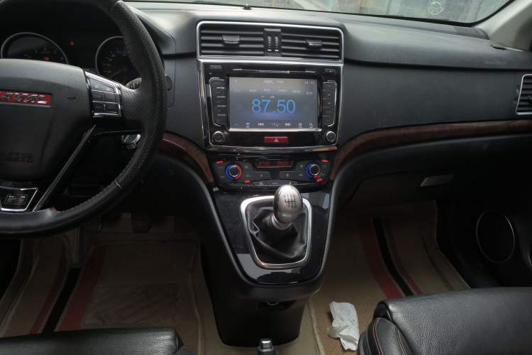 Used Haval H6 2014 Sport Version 1.5T Manual Two-Wheel Drive Elite Edition
