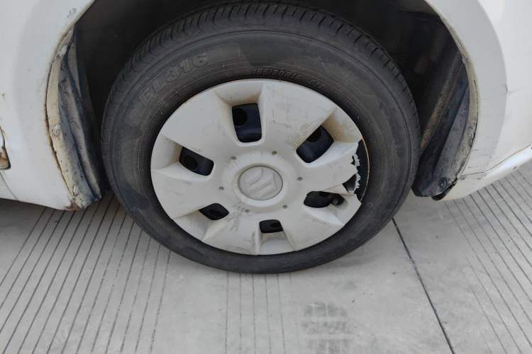 Used Suzuki Swift 2012 1.3L Manual Value Edition