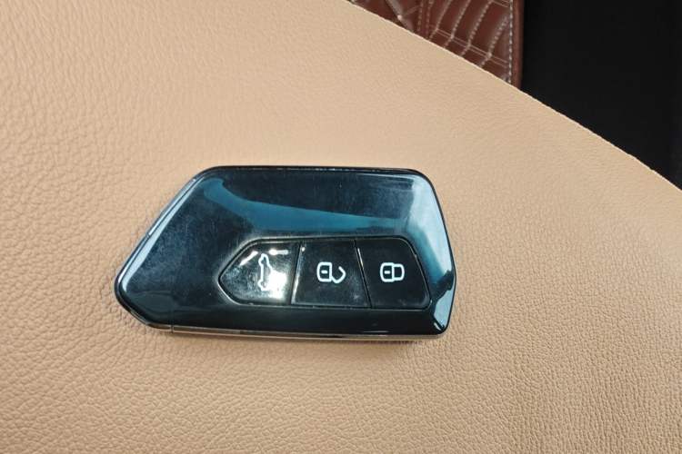 Used Buick Excelle GX 2018 18T Automatic Flagship Model