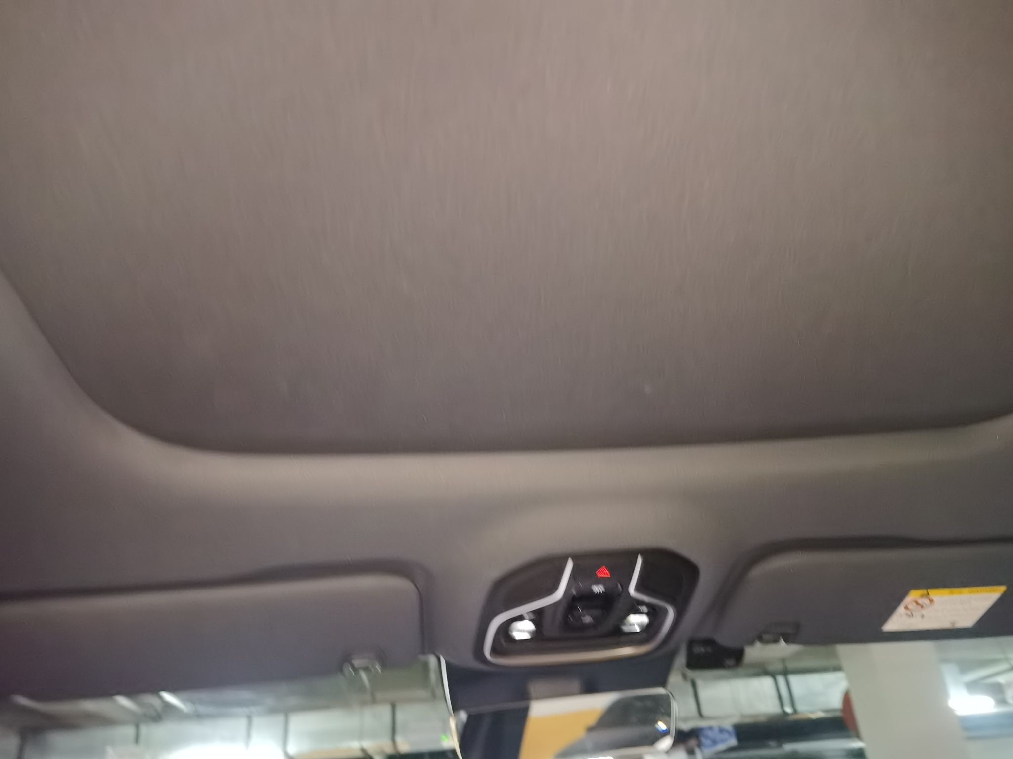 Geely Galaxy Xingjian 7 EM-i 2025 120km Exploration+ Version — снимка 20
