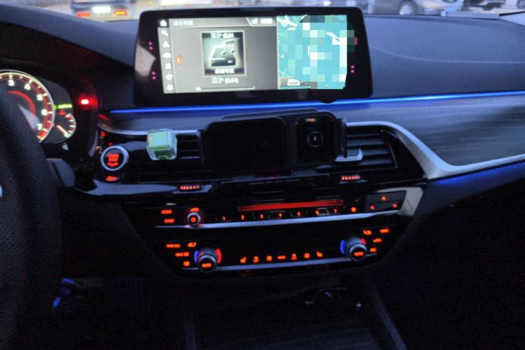 Used BMW 5 Series 2018 Facelifted 530Li xDrive Luxury Package
