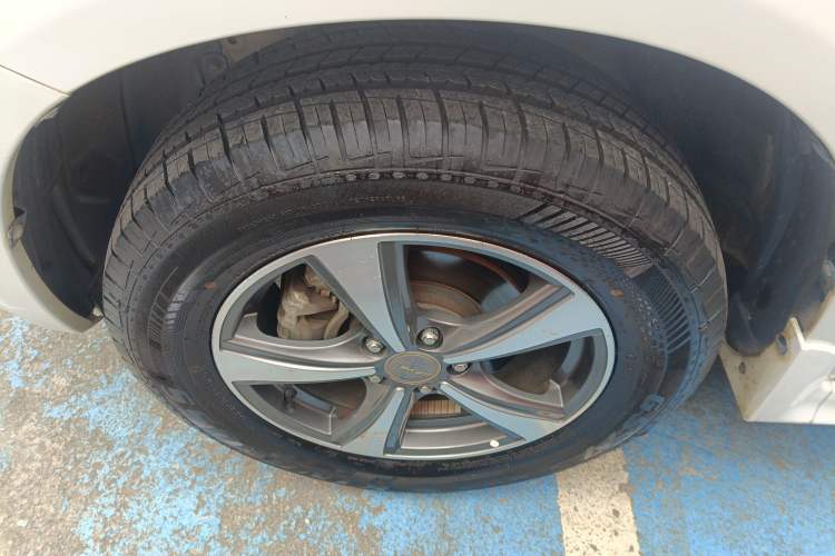 Used Haval H6 2016 Upgraded Model 1.5T Manual Two-Wheel Drive Value Edition
