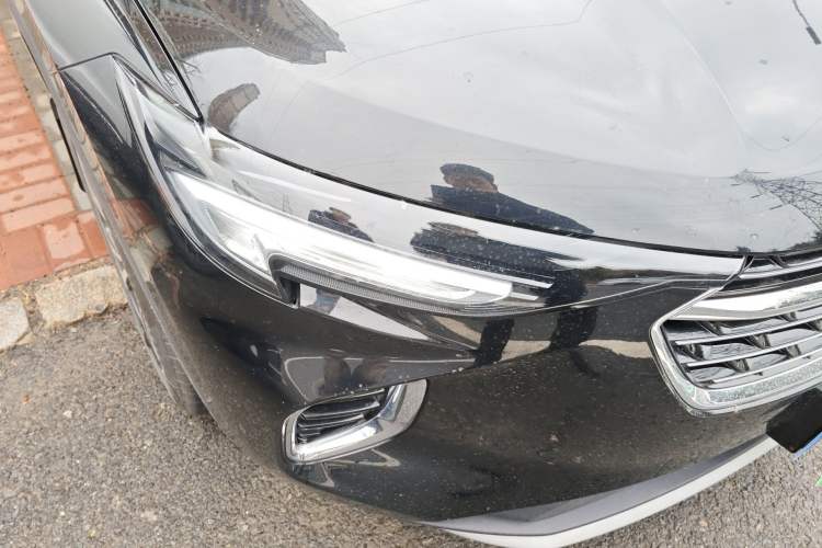 Used Buick Envision 2023 Encore S 552T Two-Wheel Drive Luxury Model