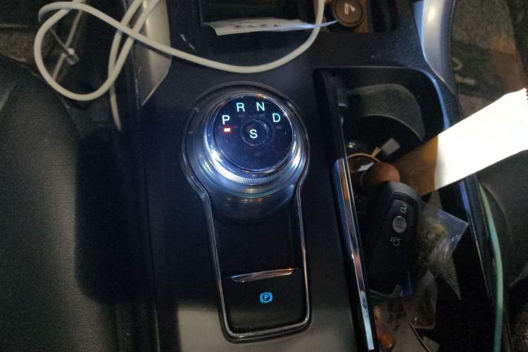 Used Ford Mondeo 2017 EcoBoost 200 Stylish Model
