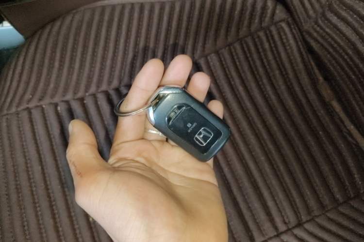 Used Honda Accord 2015 3.0L VTI Prestige Edition
