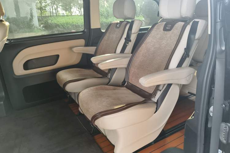 Used Mercedes-Benz Vito 2018 2.0T Business Version China V Emission Standard