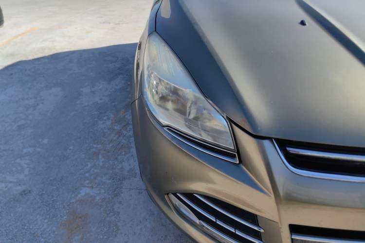 Used Ford Kuga 2013 1.6L GTDi Two-Wheel-Drive Trend Model