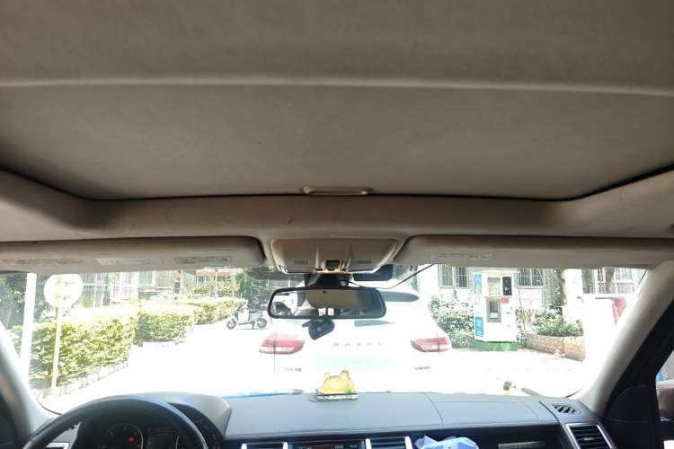 Used Land Rover Range Sport 2013 3.0 TDV6 Diesel Edition
